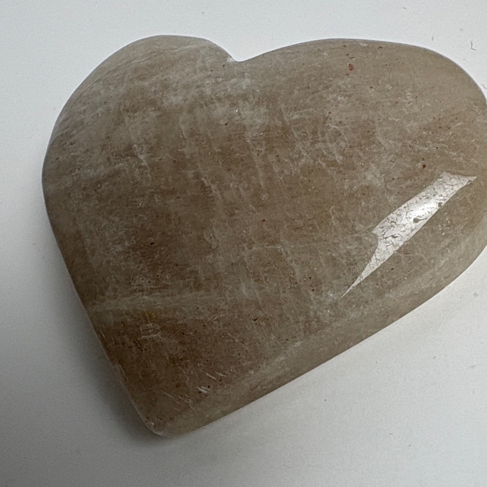 Iridescent Moonstone Heart-Shaped Stone - Picture 5 of 11